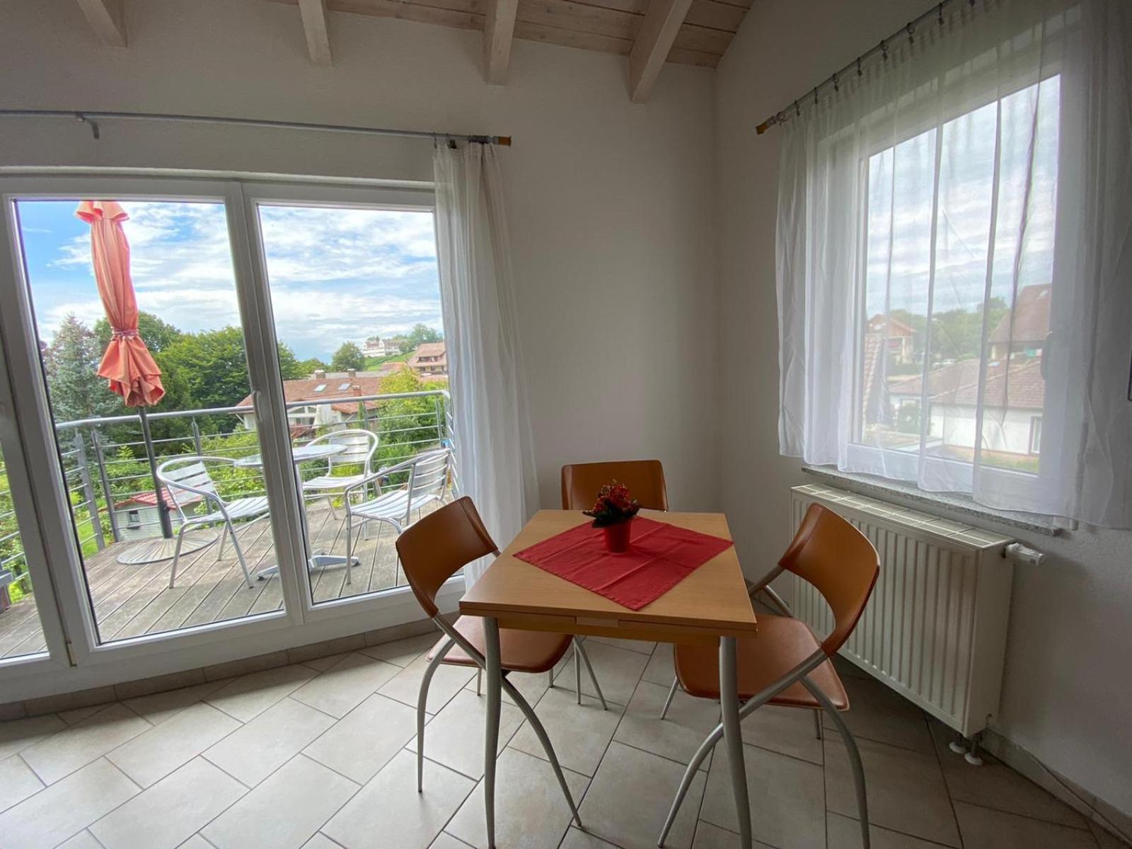 Haus Lorenz, Ferienwohnungen Immenstaad am Bodensee Zewnętrze zdjęcie