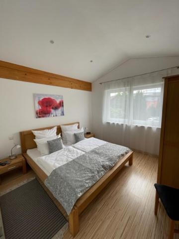 Haus Lorenz, Ferienwohnungen Immenstaad am Bodensee Zewnętrze zdjęcie